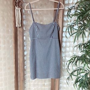 BROWN GINGHAM MINI DRESS🤎